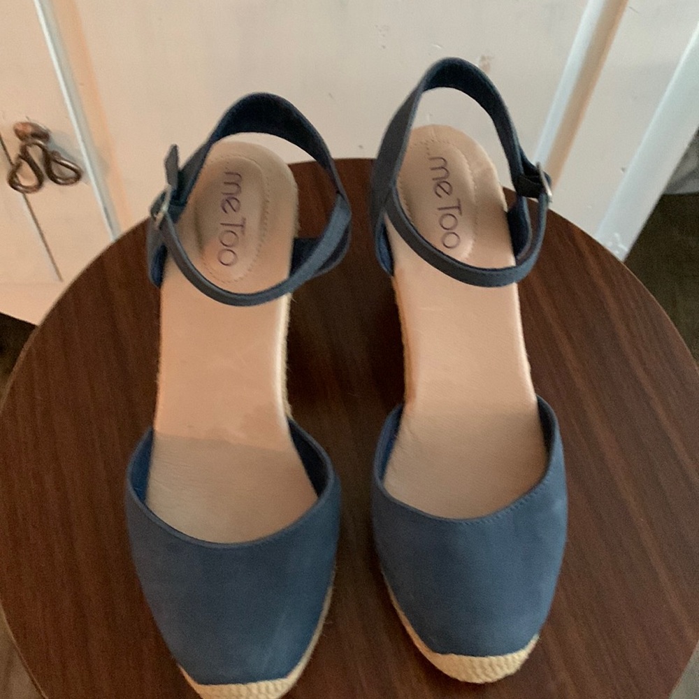 Ladies shoes 8.5. Wedge heel 3.1/4.  color blue.